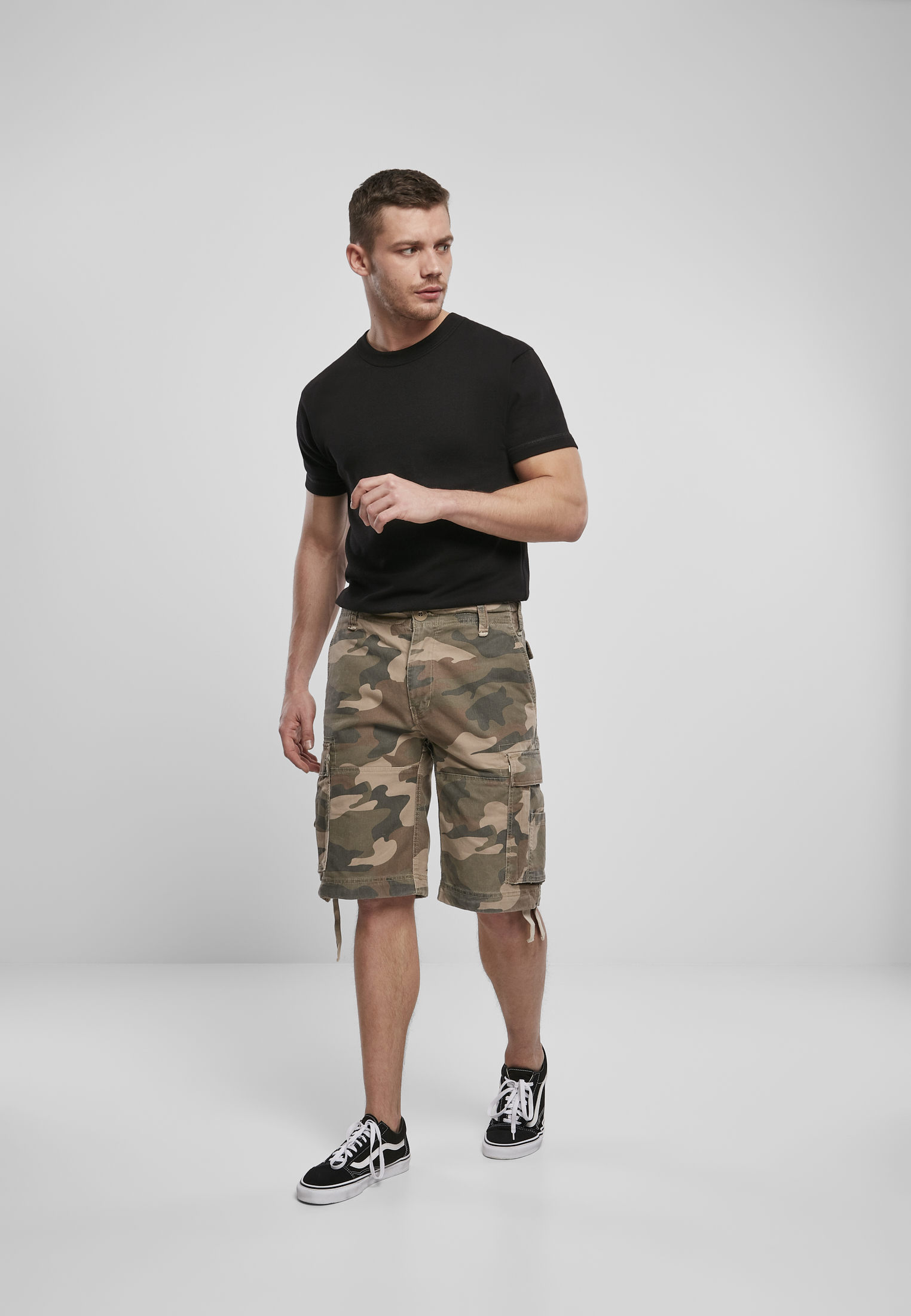 Shorts Vintage Cargo Shorts in Farbe light woodland