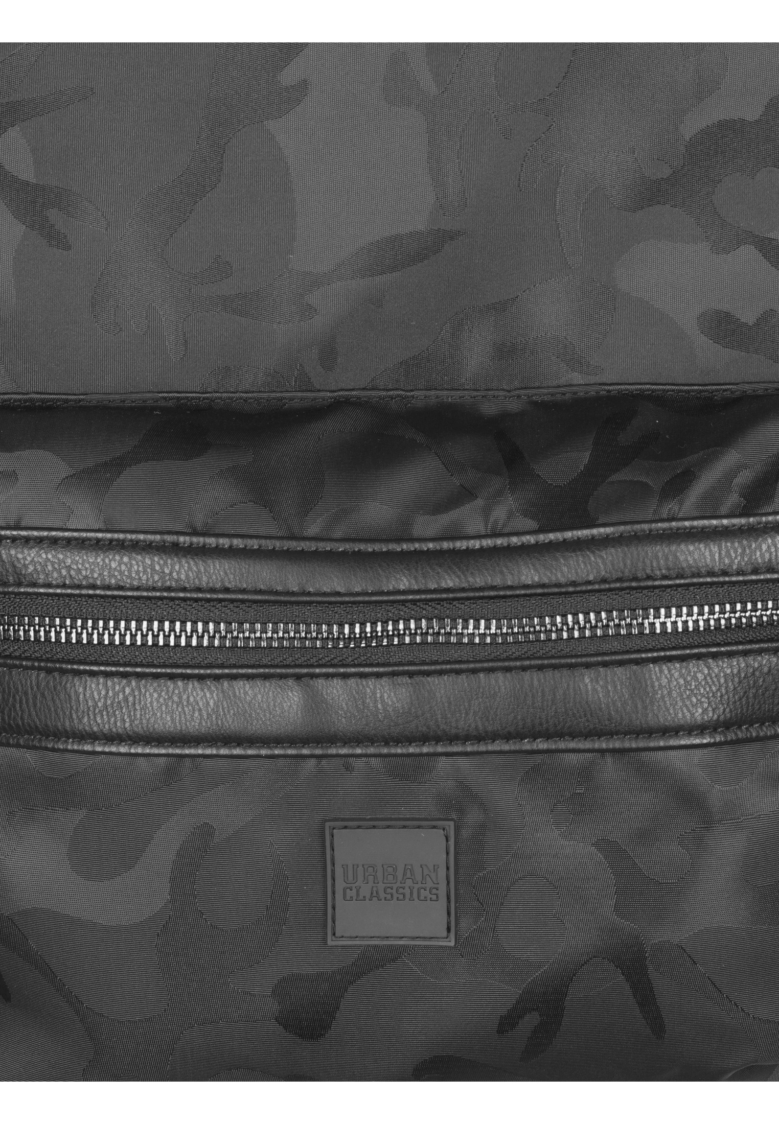 Taschen Camo Jacquard Backpack in Farbe black camo