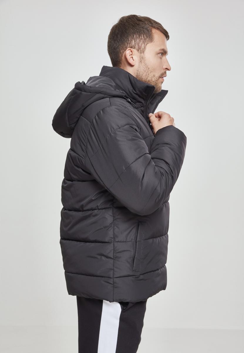 Winter Jacken Pull Over Puffer Jacket in Farbe black