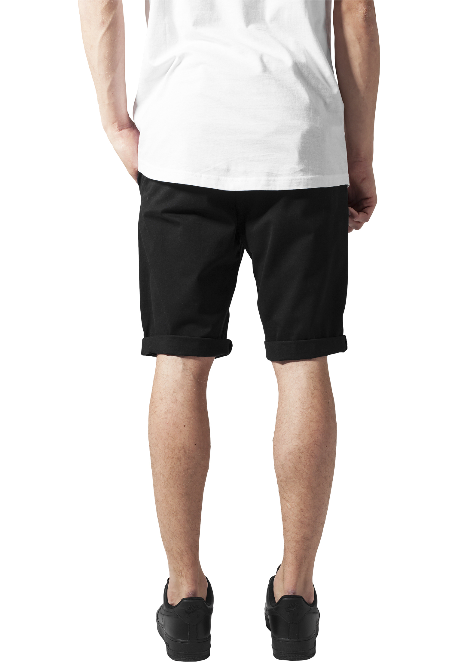 Cargo Hosen & Shorts Stretch Turnup Chino Shorts in Farbe black