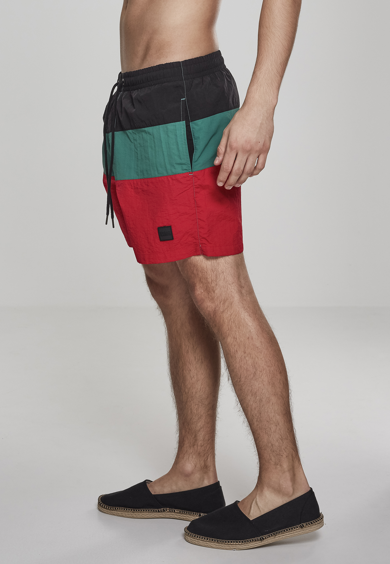 Bademode Color Block Swimshorts in Farbe firered/black/green