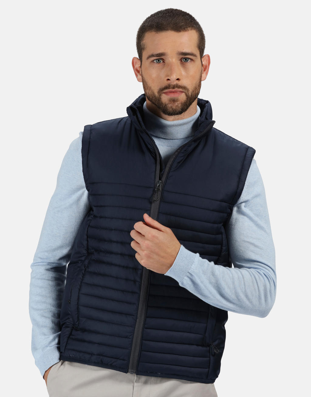  Honestly Made Recycled Insulated Bodywarmer in Farbe Black