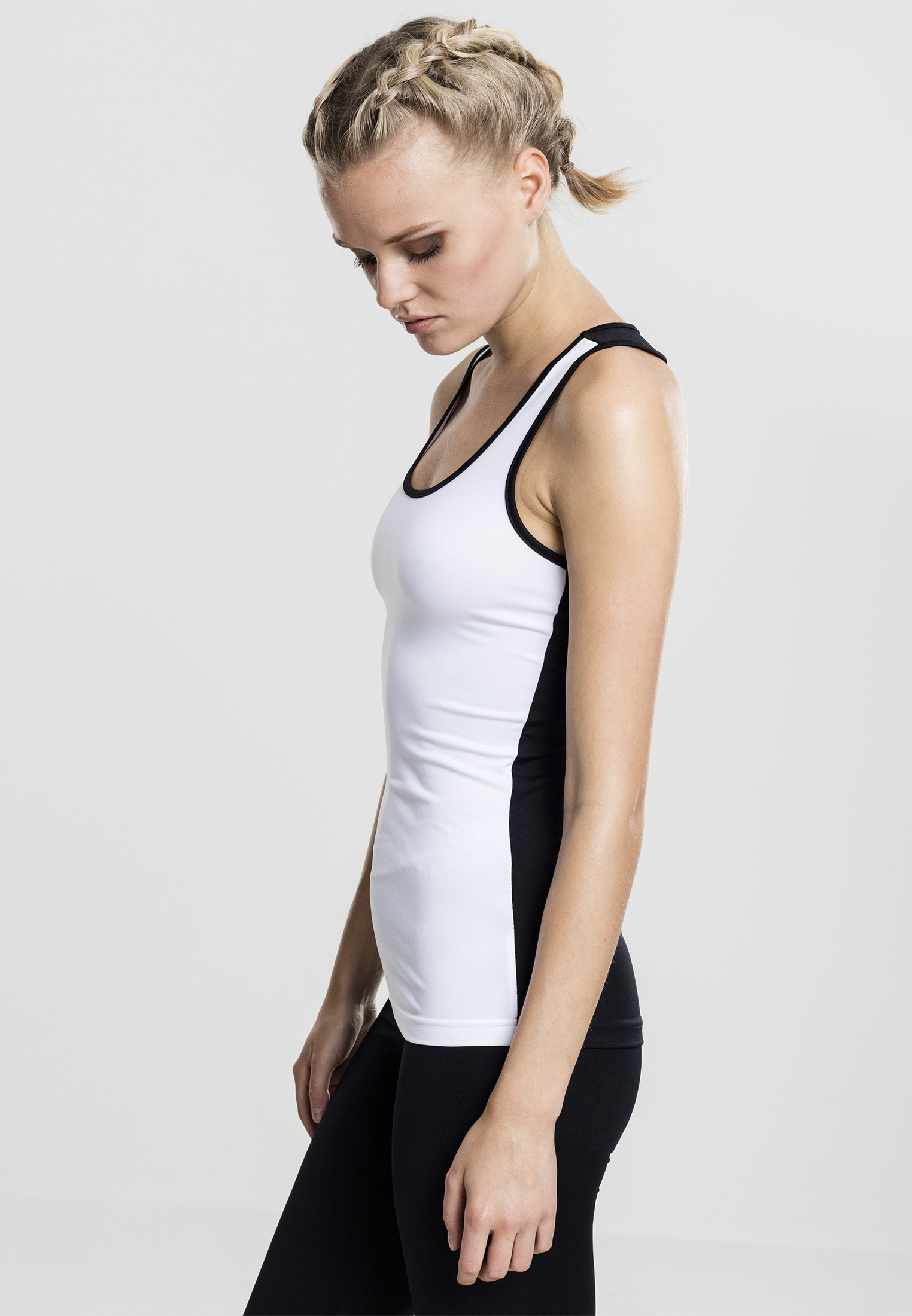 Athleisure Ladies Sports Top in Farbe wht/blk