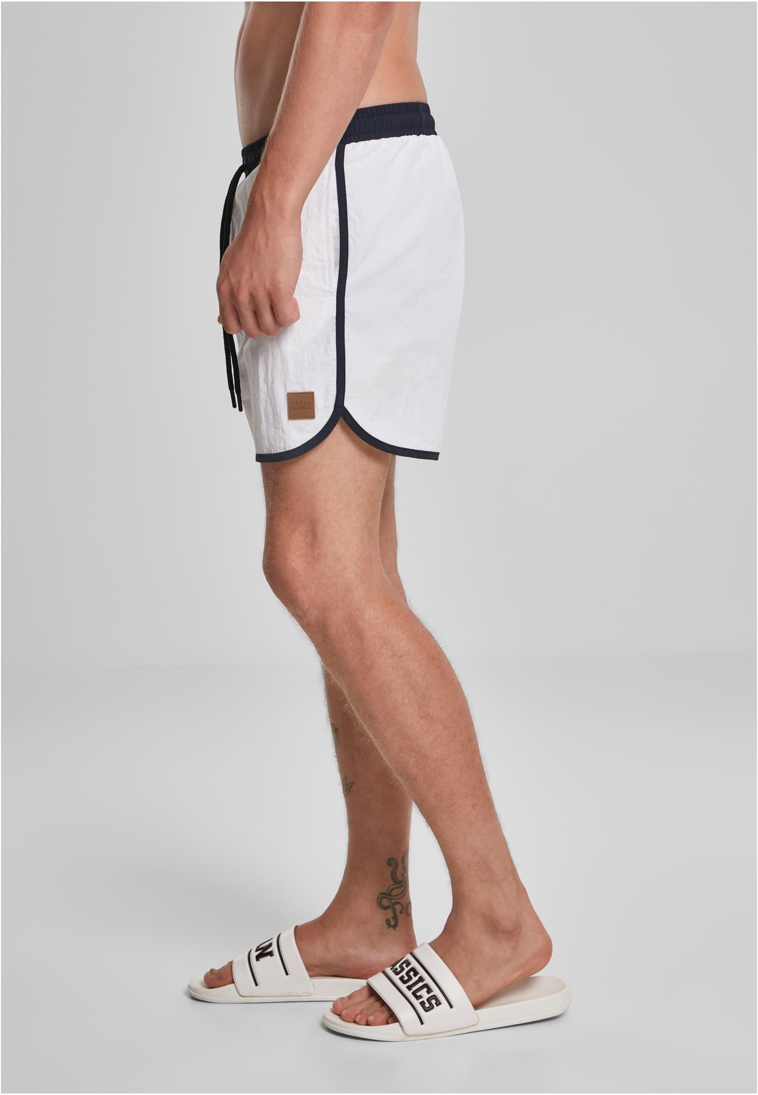 Plus Size Retro Swimshorts in Farbe white/navy