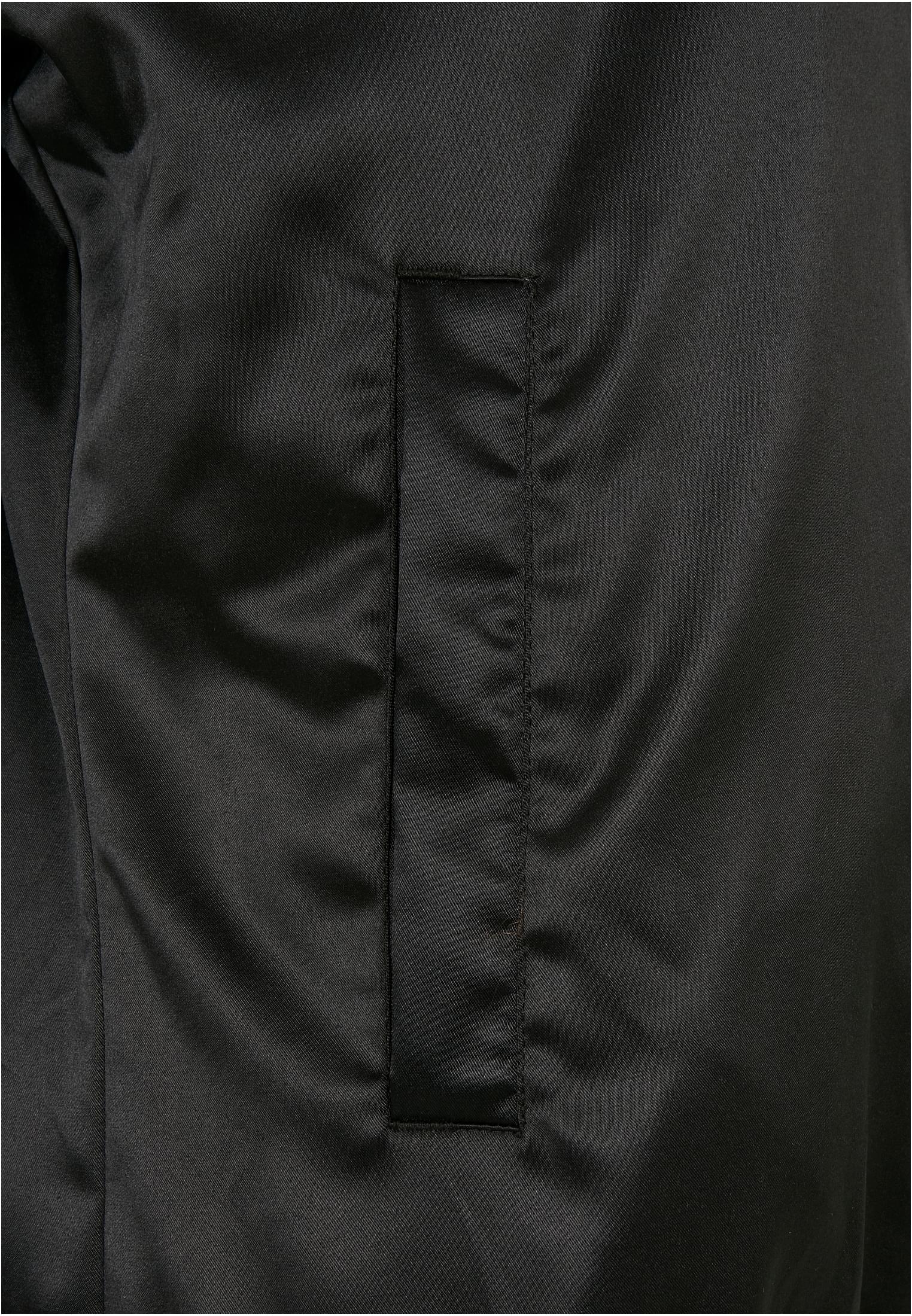 Bomber Jacken Ladies Oversized Satin Bomber Jacket in Farbe black