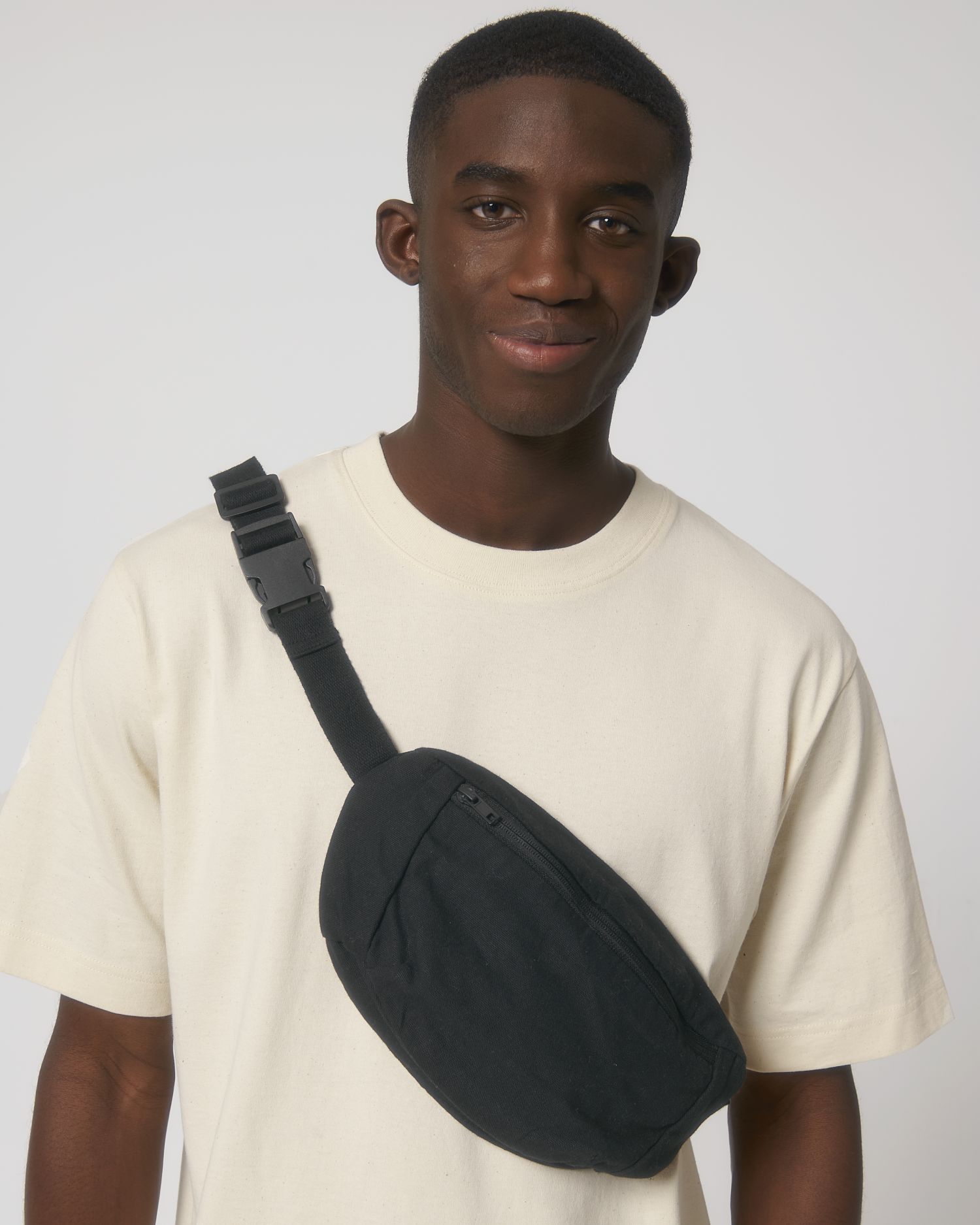 Tasche Hip Bag in Farbe Black