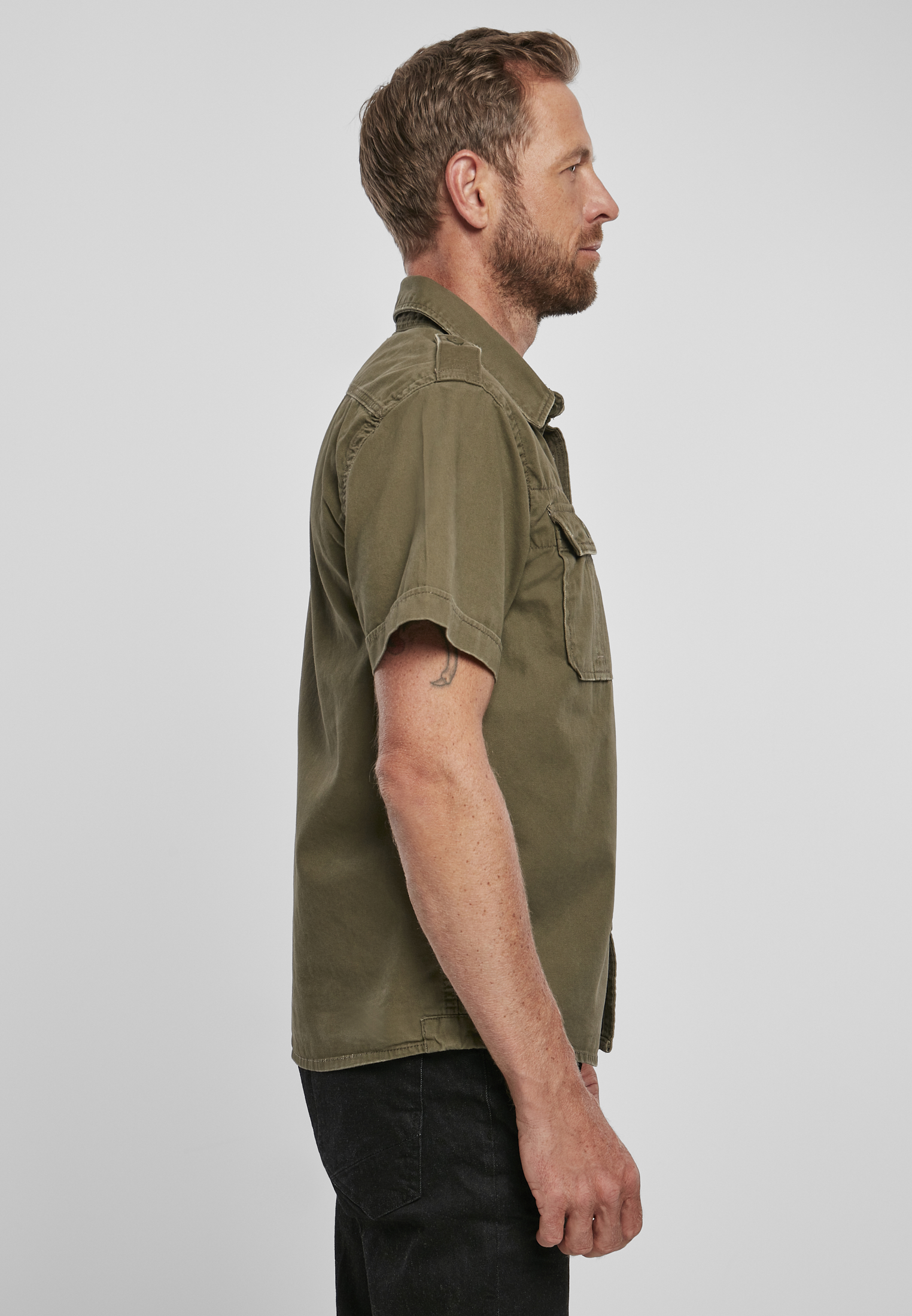 Hemden Vintage Shirt shortsleeve in Farbe olive