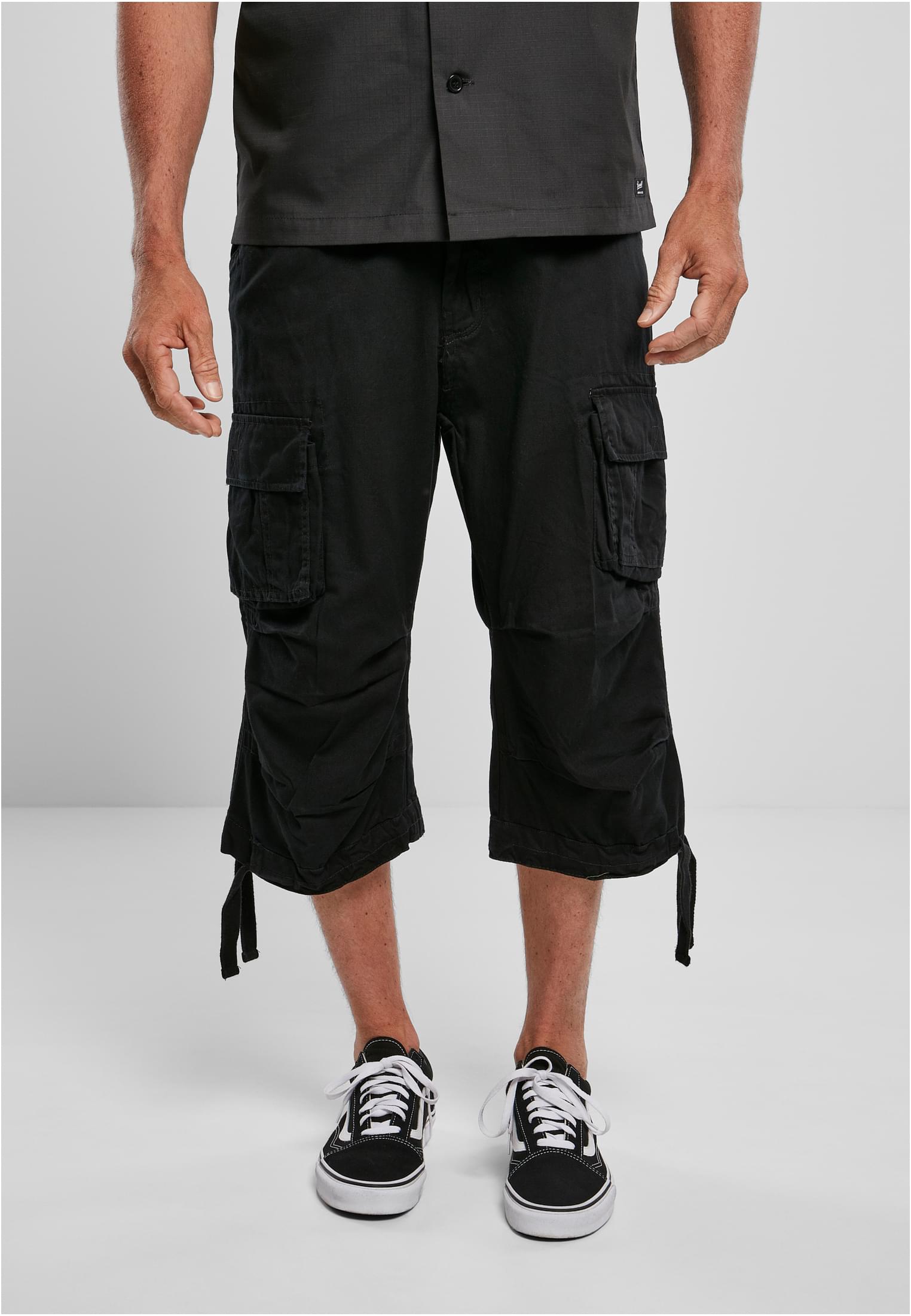 Shorts Urban Legend Cargo 3/4 Shorts in Farbe swedish camo