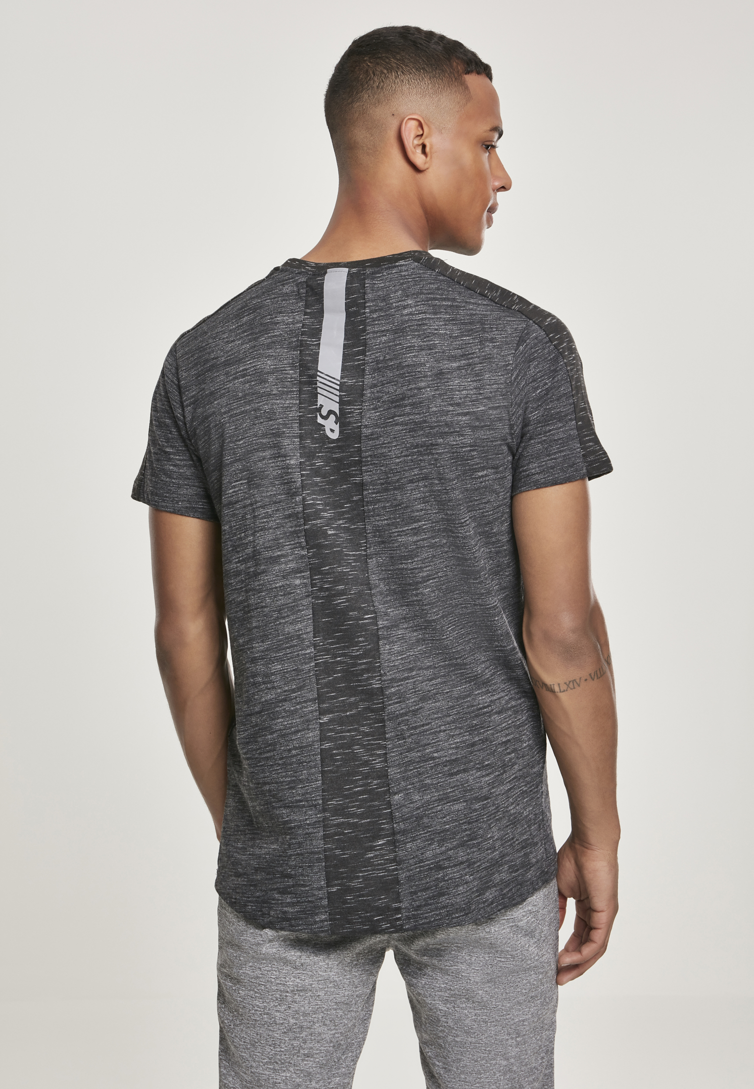 Southpole Shoulder Panel Tech Tee in Farbe marled charcoal
