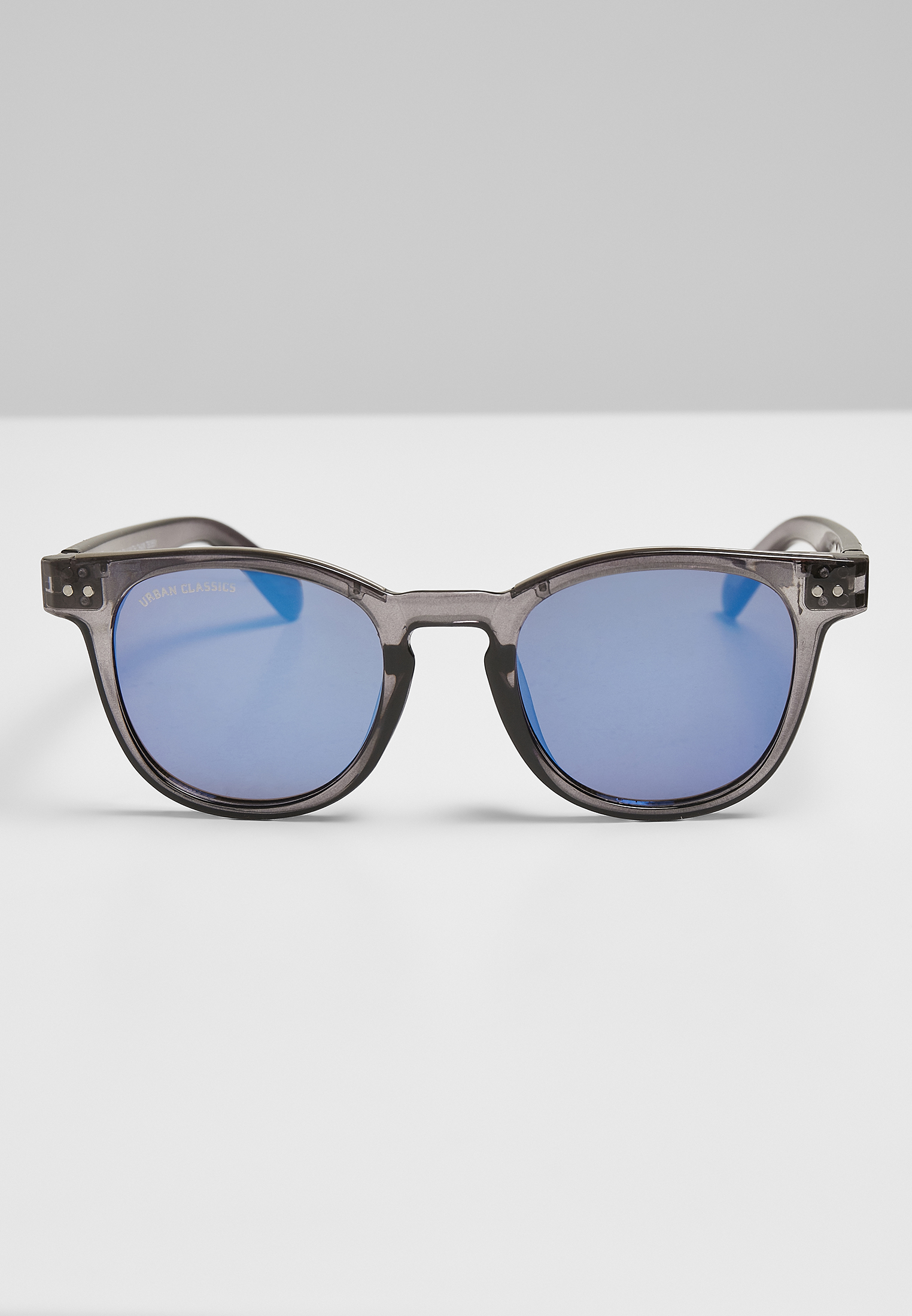 Sonnenbrillen Sunglasses Italy with chain in Farbe grey/silver/silver