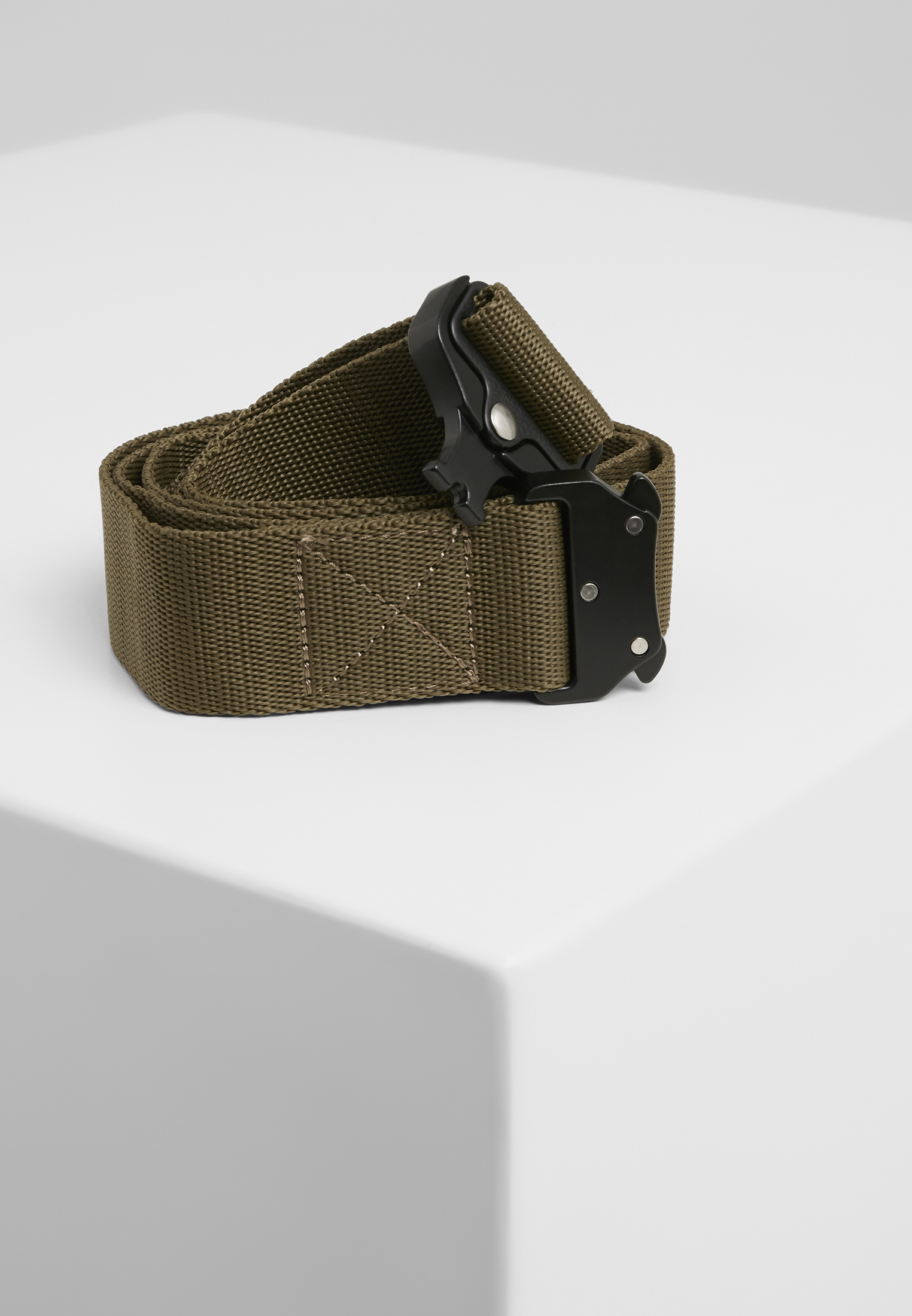 G?rtel Wing Buckle Belt in Farbe olive