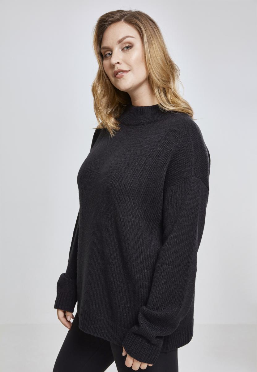 Curvy Ladies Oversize Turtleneck Sweater in Farbe black