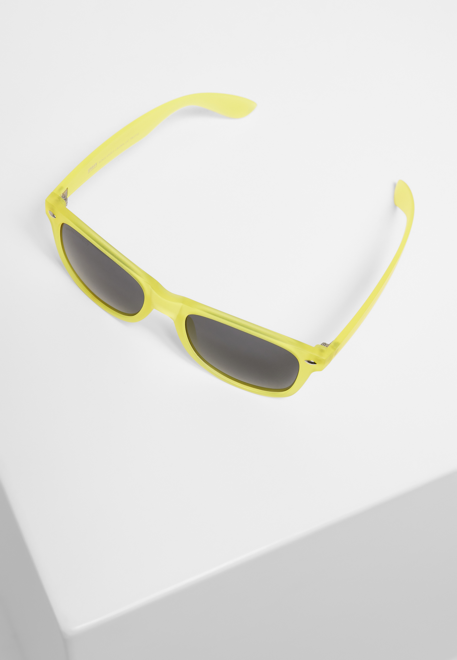 Sonnenbrillen Sunglasses Likoma UC in Farbe neonyellow