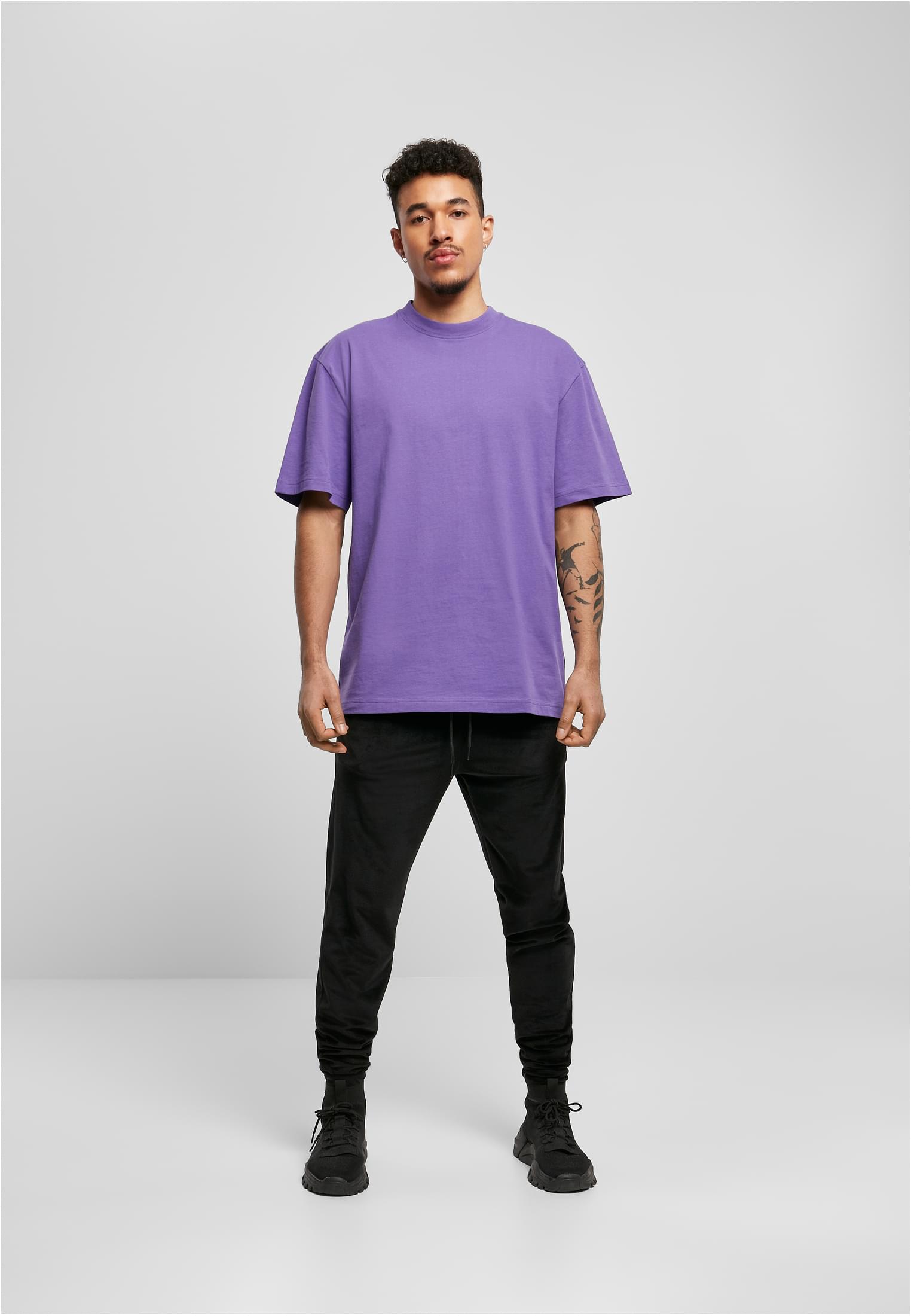 Plus Size Tall Tee in Farbe ultraviolet